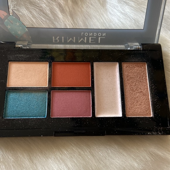 Rimmel London mini power eyeshadow palette - Picture 2 of 4